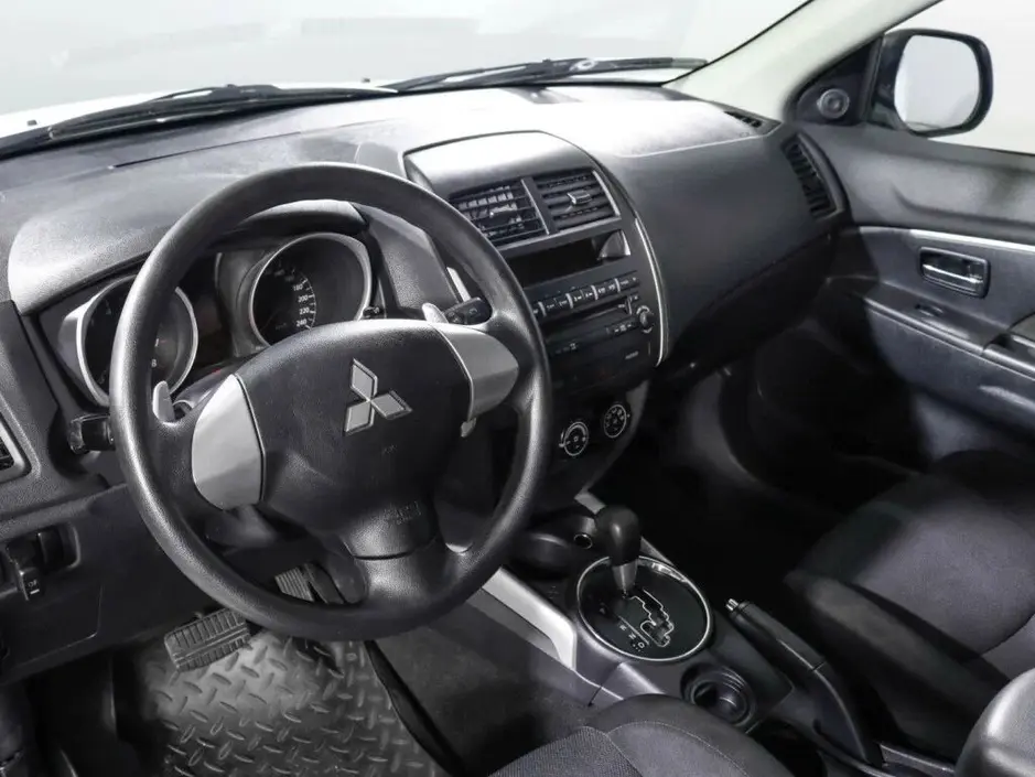 Mitsubishi ASX, 2011 г.