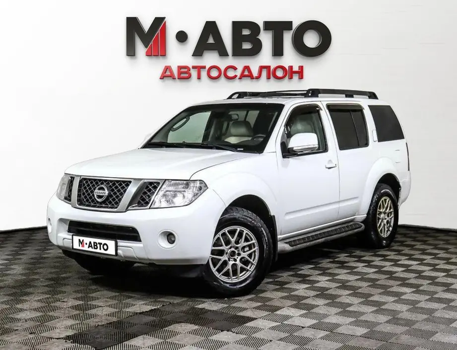 Nissan Pathfinder, 2011 г.
