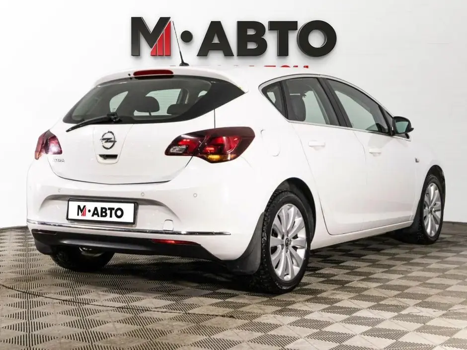 Opel Astra, 2014 г.