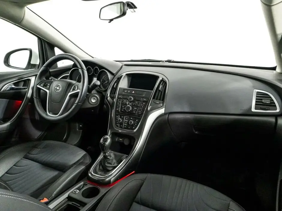 Opel Astra, 2014 г.