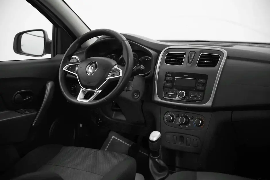 Renault Logan, 2021 г.