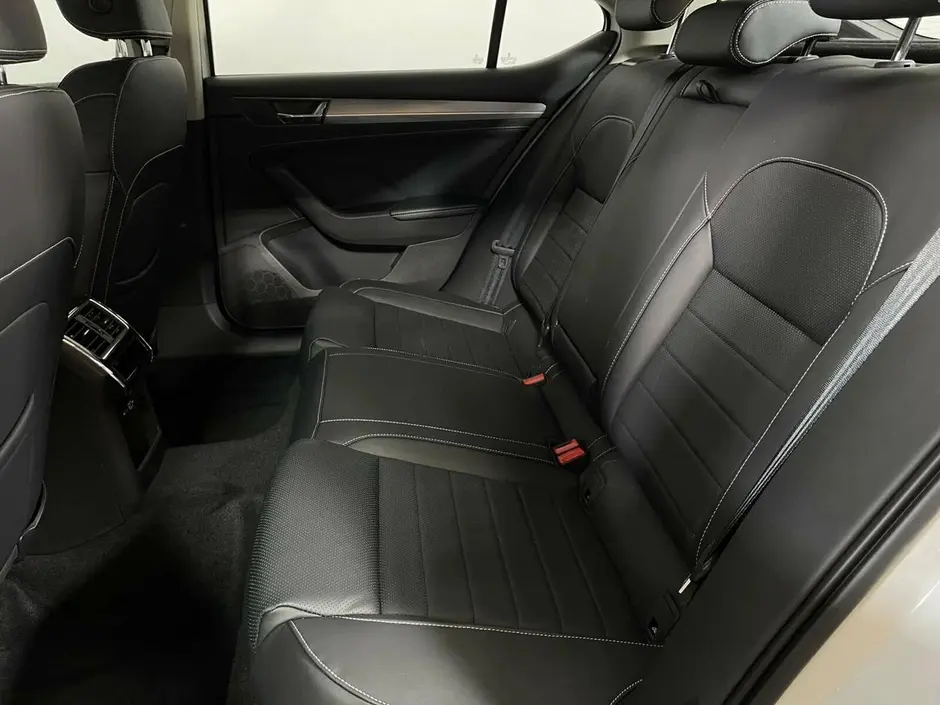 Skoda Superb, 2025 г.