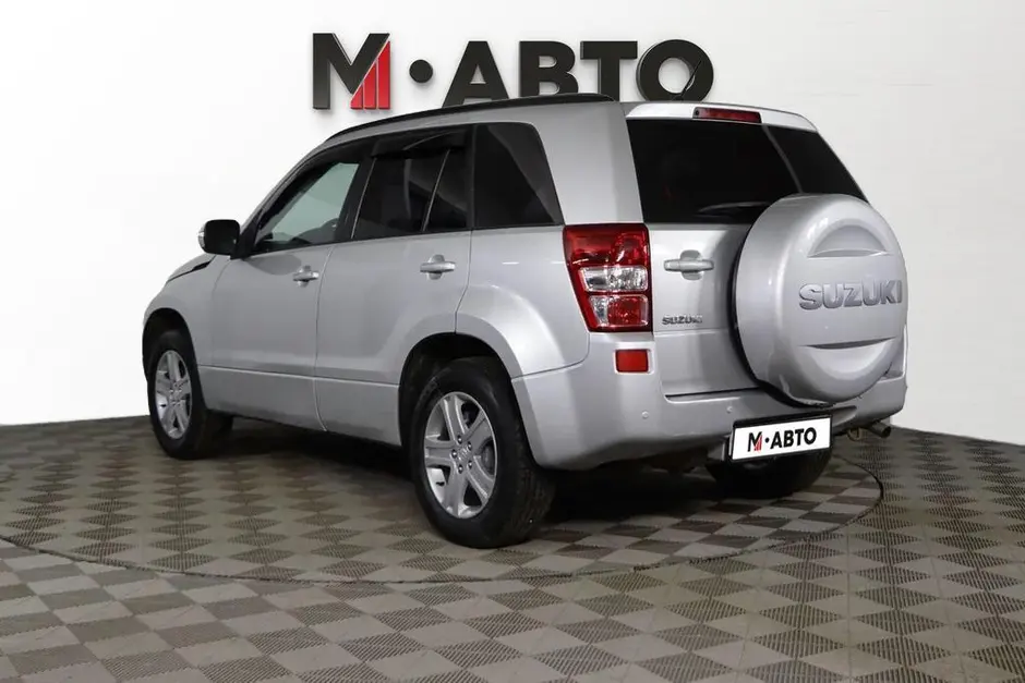 Suzuki Grand Vitara, 2010 г.