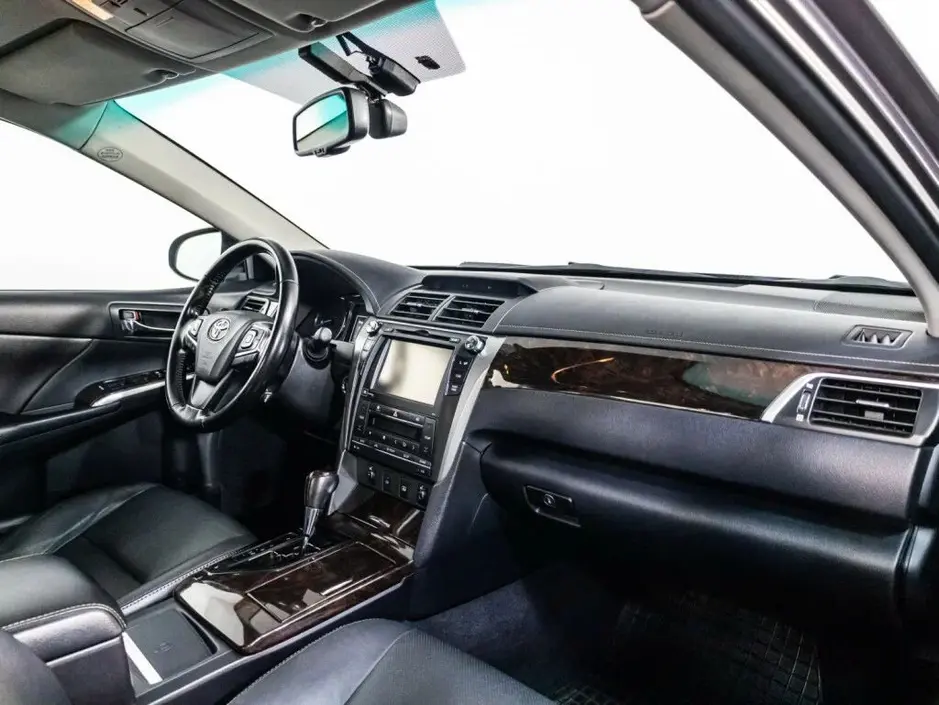 Toyota Camry, 2015 г.