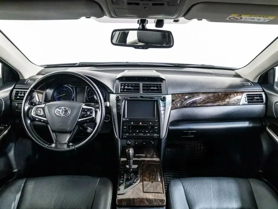 Toyota Camry, 2015 г.
