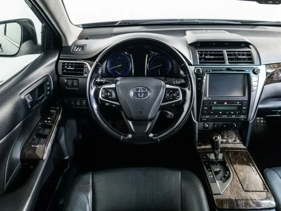 Toyota Camry, 2015 г.