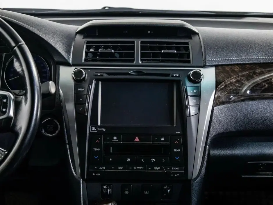 Toyota Camry, 2015 г.