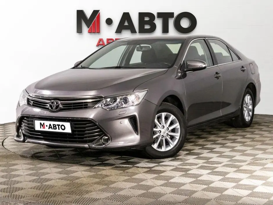 Toyota Camry, 2015 г.