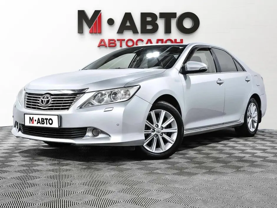 Toyota Camry, 2012 г.