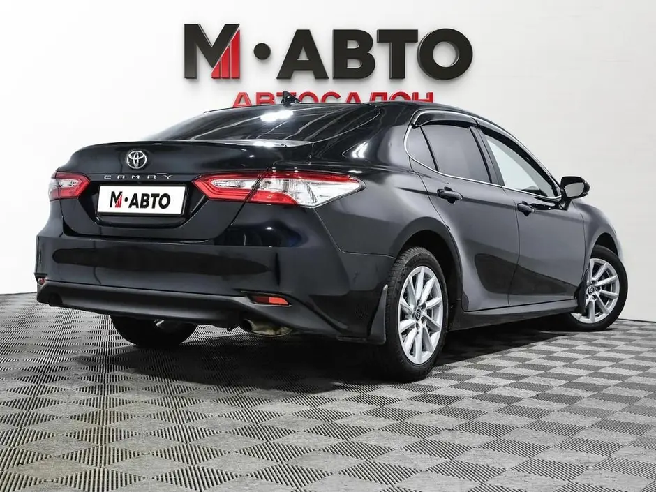 Toyota Camry, 2021 г.