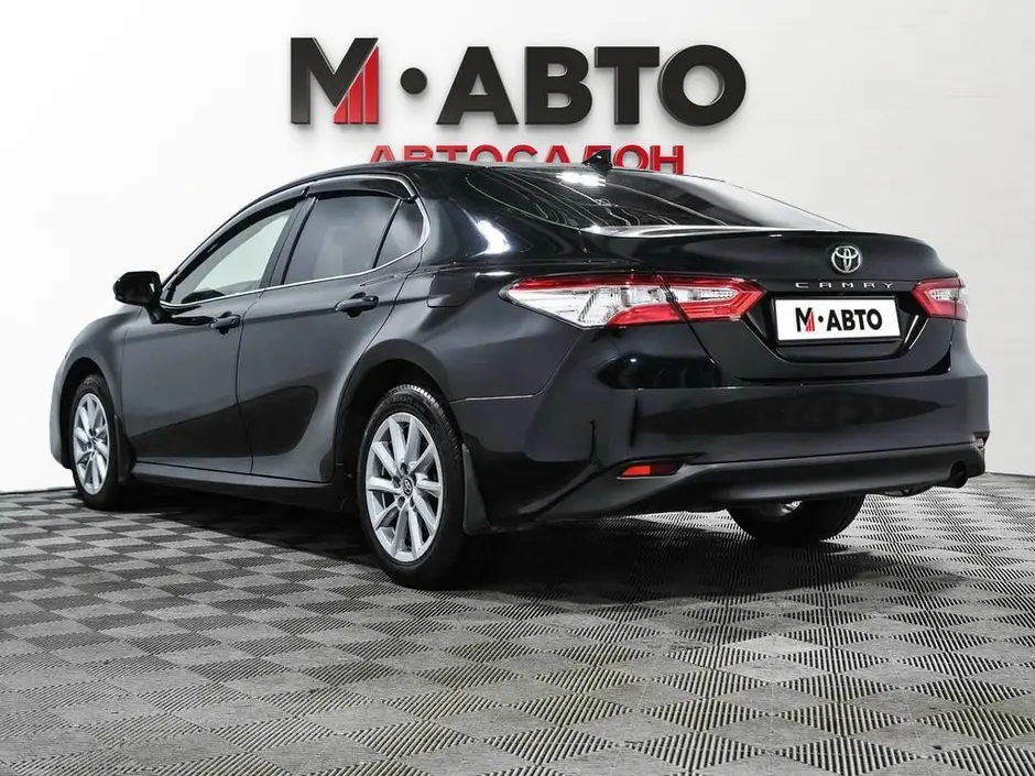 Toyota Camry, 2021 г.