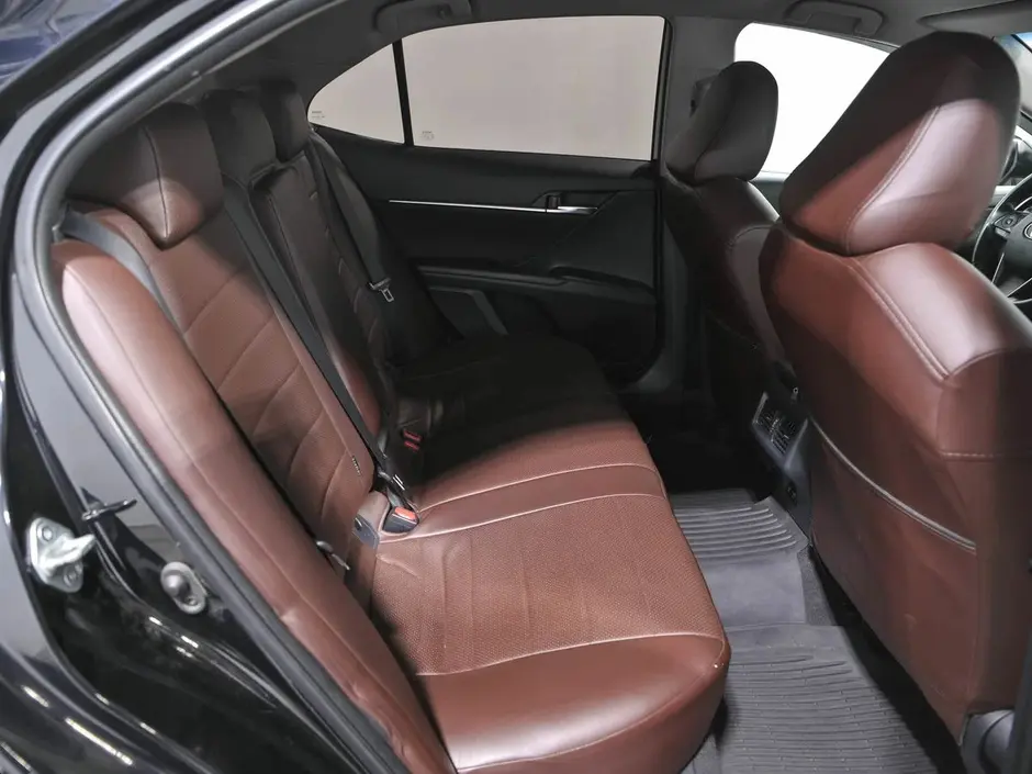 Toyota Camry, 2021 г.