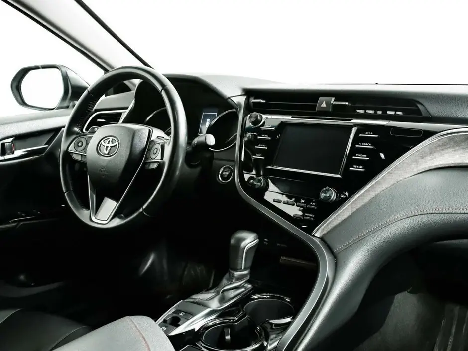 Toyota Camry, 2021 г.