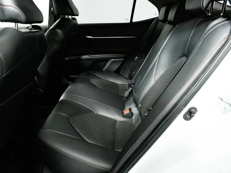 Toyota Camry, 2021 г.