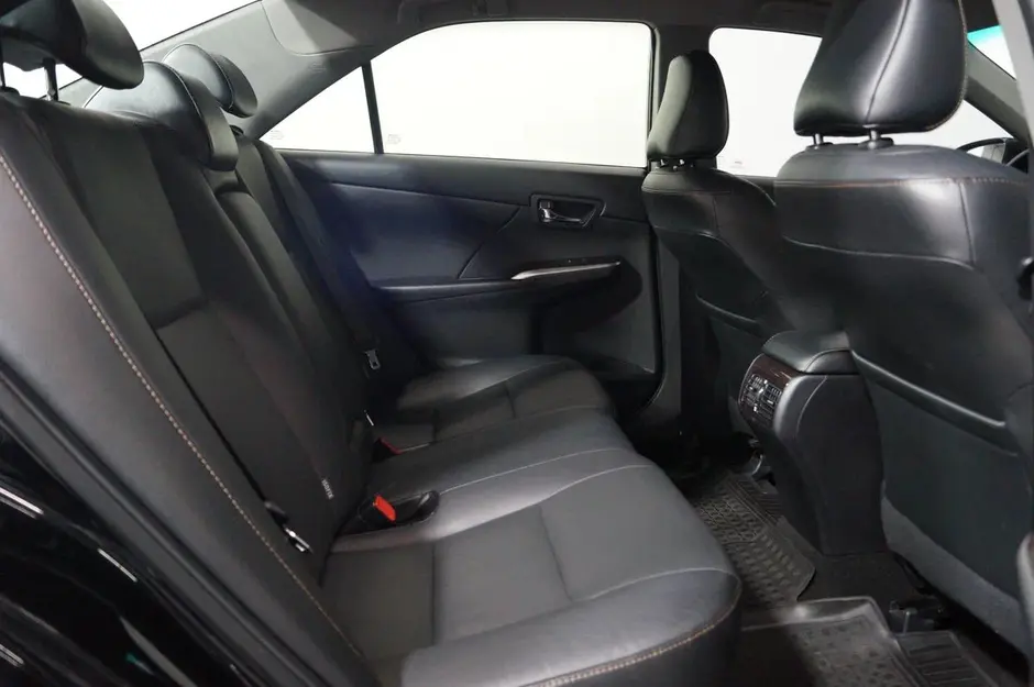 Toyota Camry, 2016 г.