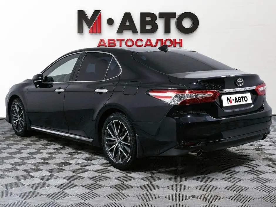 Toyota Camry, 2023 г.