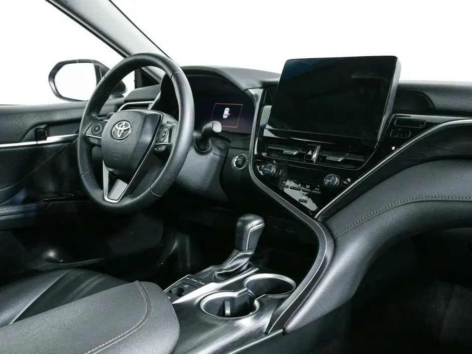 Toyota Camry, 2023 г.