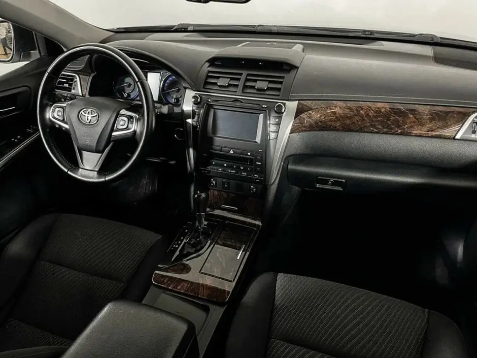 Toyota Camry, 2015 г.