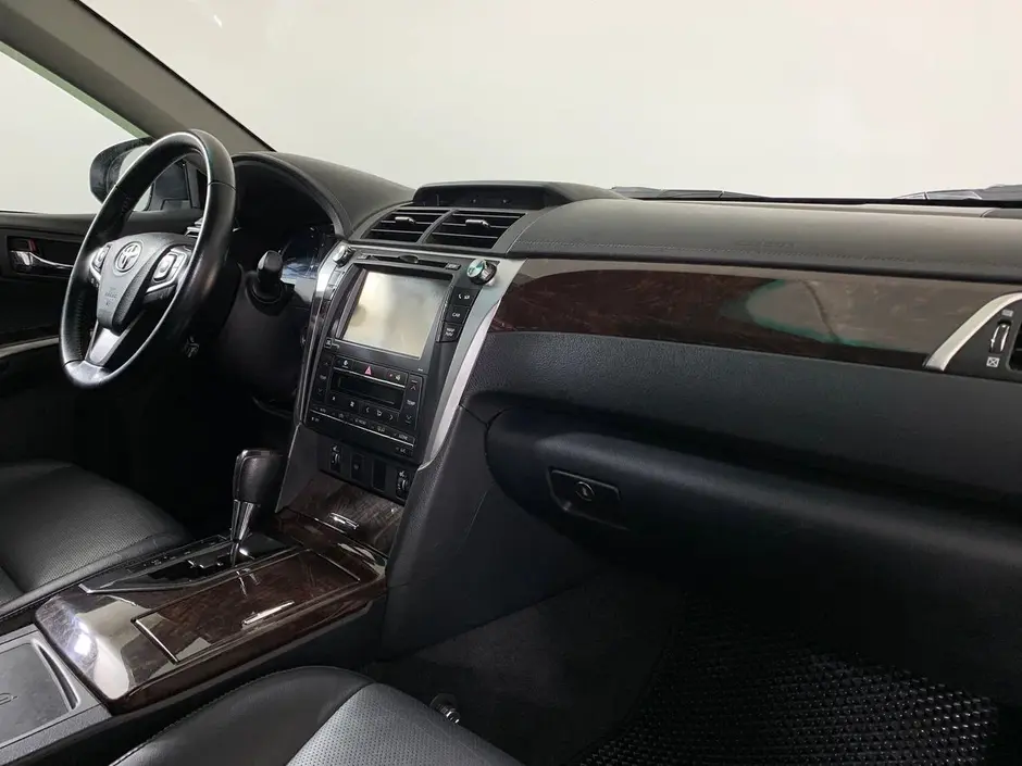 Toyota Camry, 2015 г.