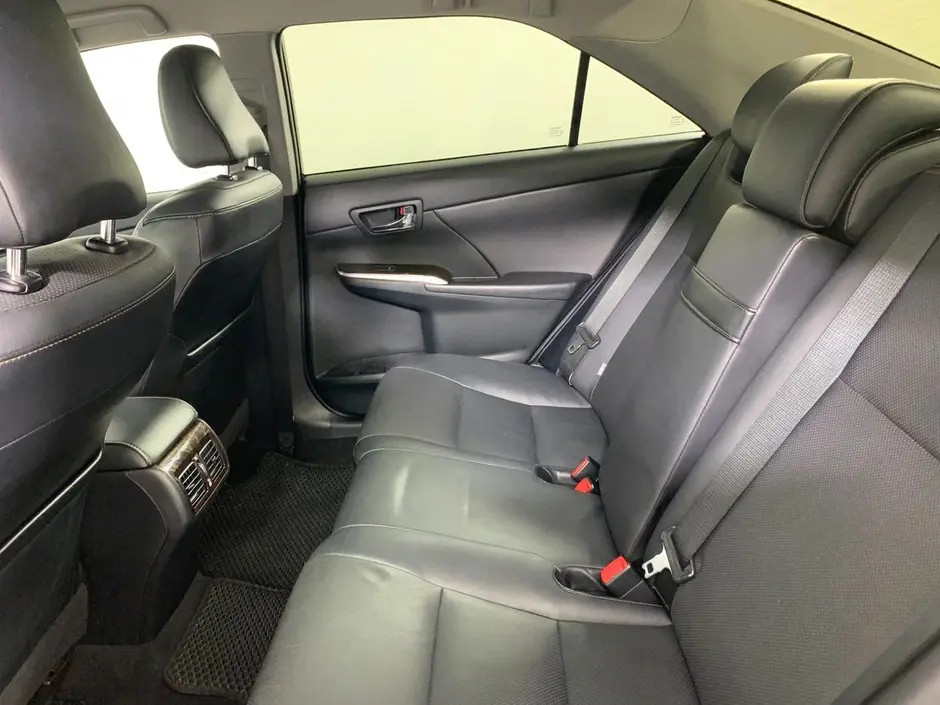 Toyota Camry, 2015 г.