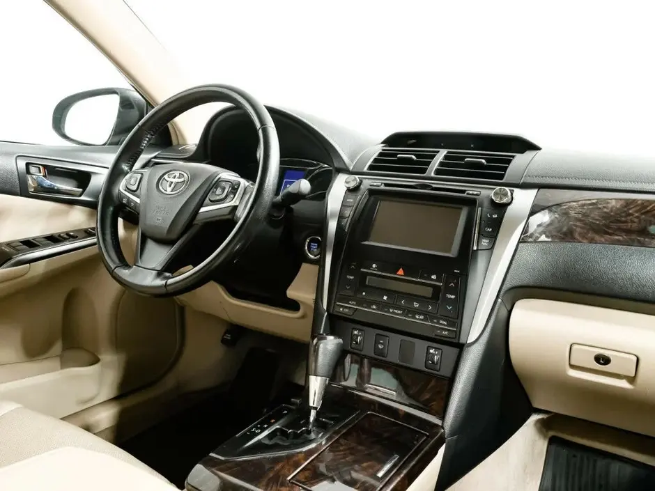 Toyota Camry, 2015 г.