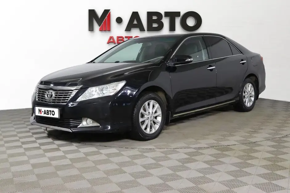 Toyota Camry, 2013 г.