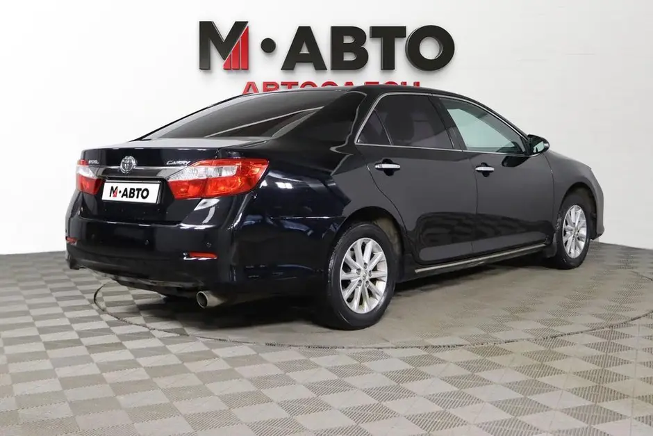Toyota Camry, 2013 г.