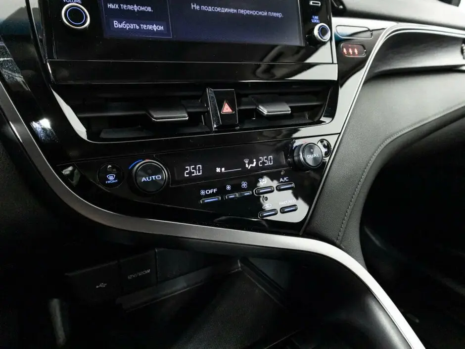 Toyota Camry, 2021 г.