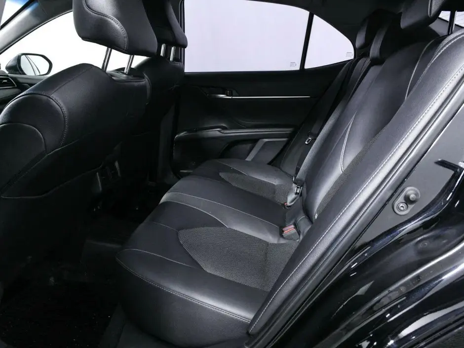 Toyota Camry, 2021 г.