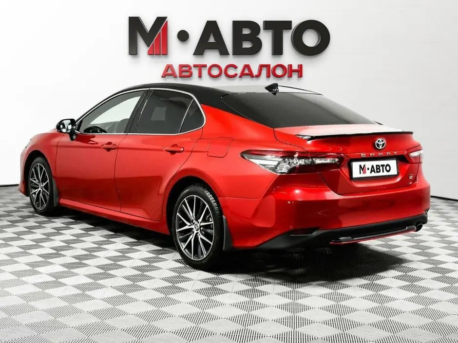 Toyota Camry, 2021 г.