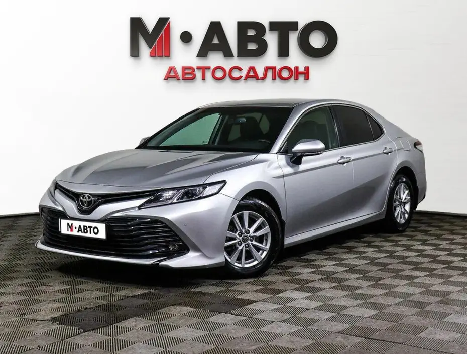 Toyota Camry, 2020 г.