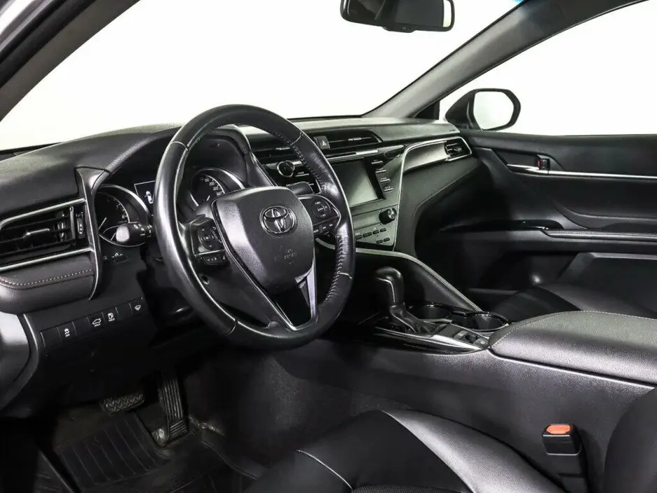 Toyota Camry, 2020 г.