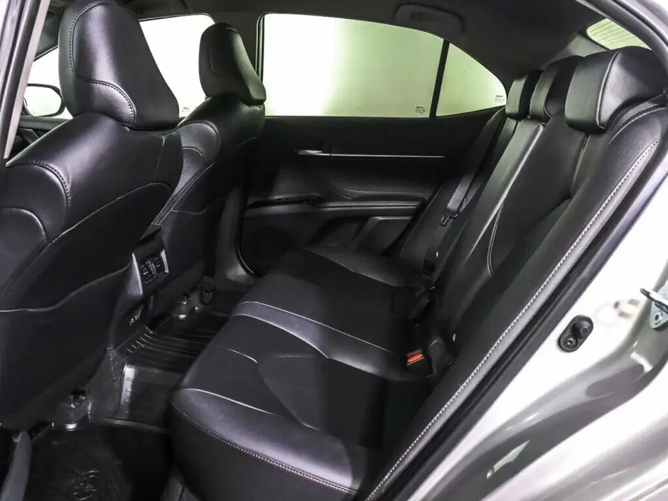 Toyota Camry, 2020 г.