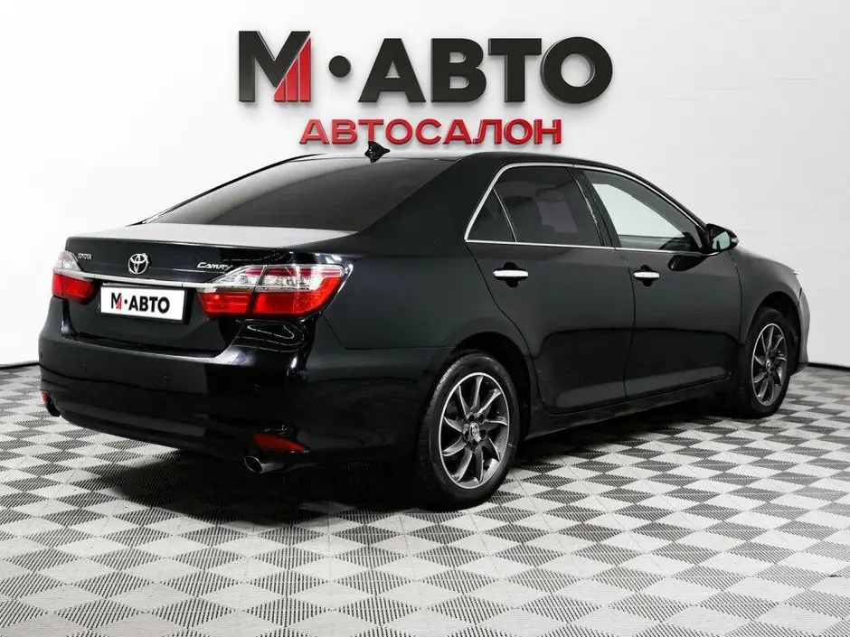 Toyota Camry, 2016 г.