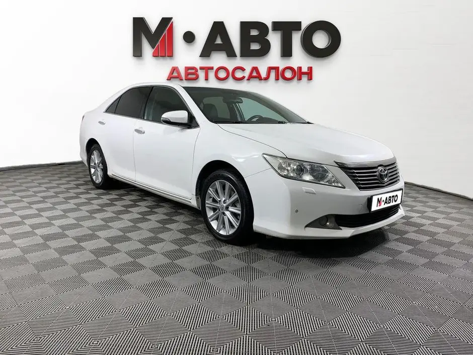 Toyota Camry, 2014 г.