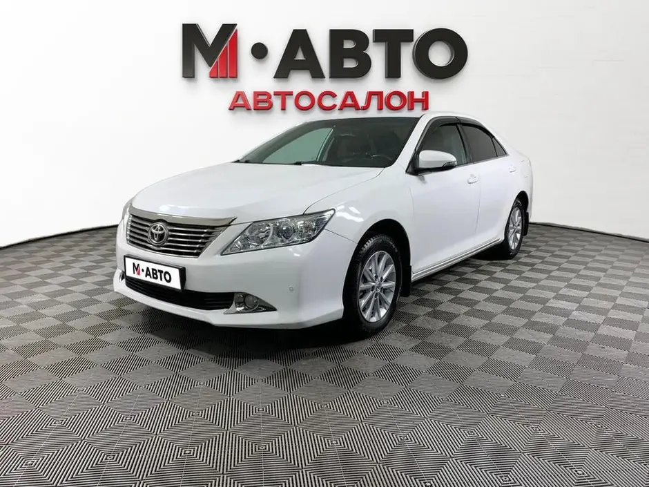 Toyota Camry, 2013 г.