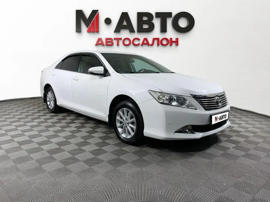 Toyota Camry, 2013 г.
