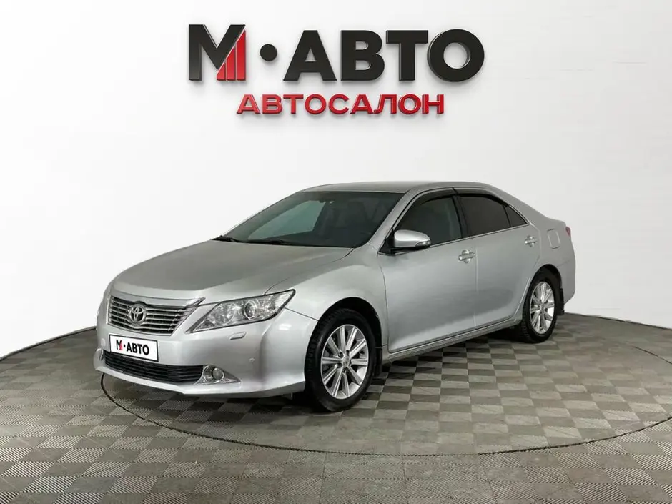 Toyota Camry, 2013 г.