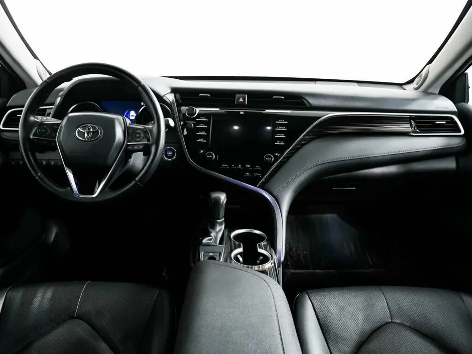 Toyota Camry, 2020 г.