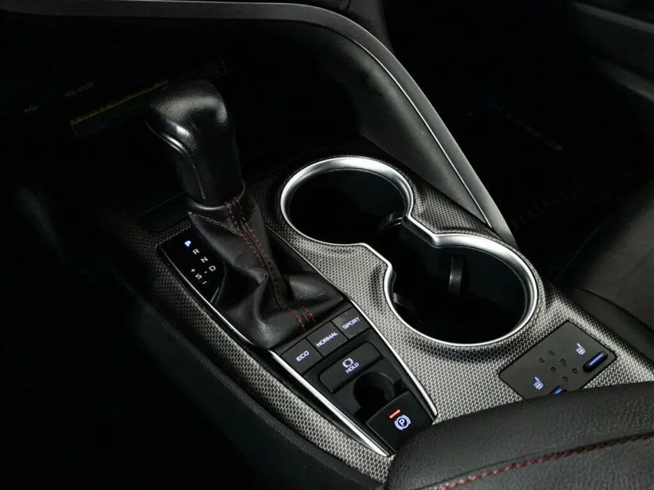 Toyota Camry, 2021 г.