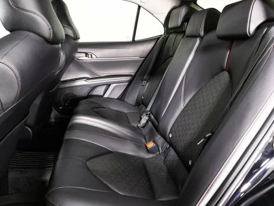 Toyota Camry, 2021 г.