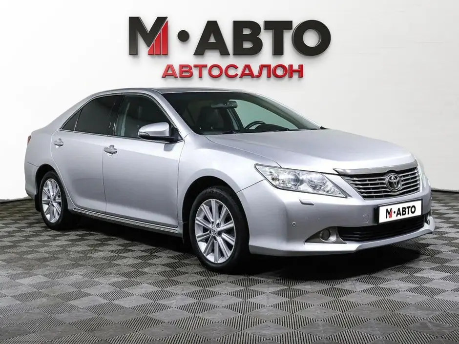 Toyota Camry, 2013 г.