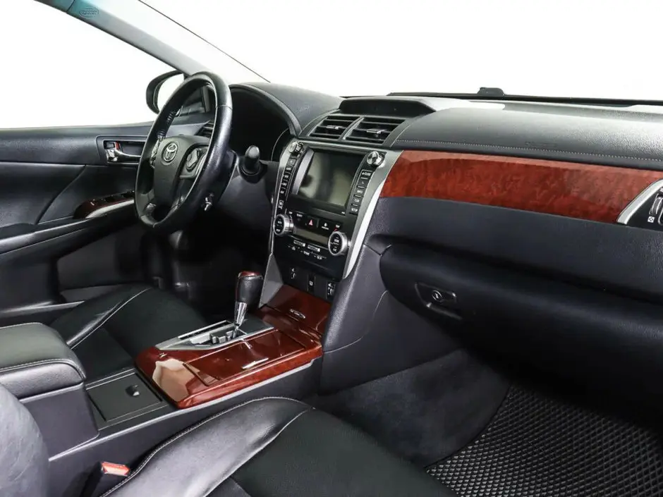 Toyota Camry, 2013 г.