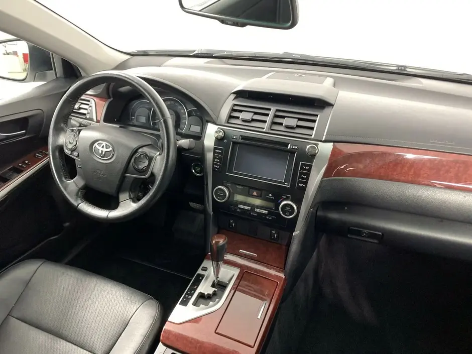 Toyota Camry, 2013 г.