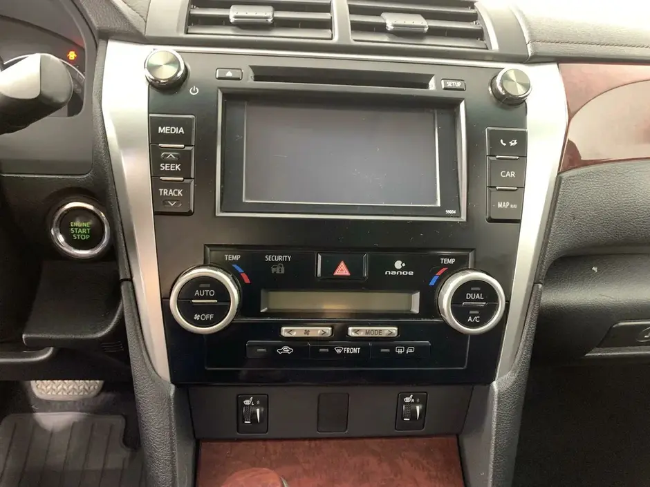 Toyota Camry, 2013 г.