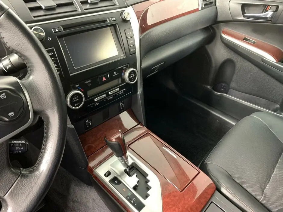 Toyota Camry, 2013 г.