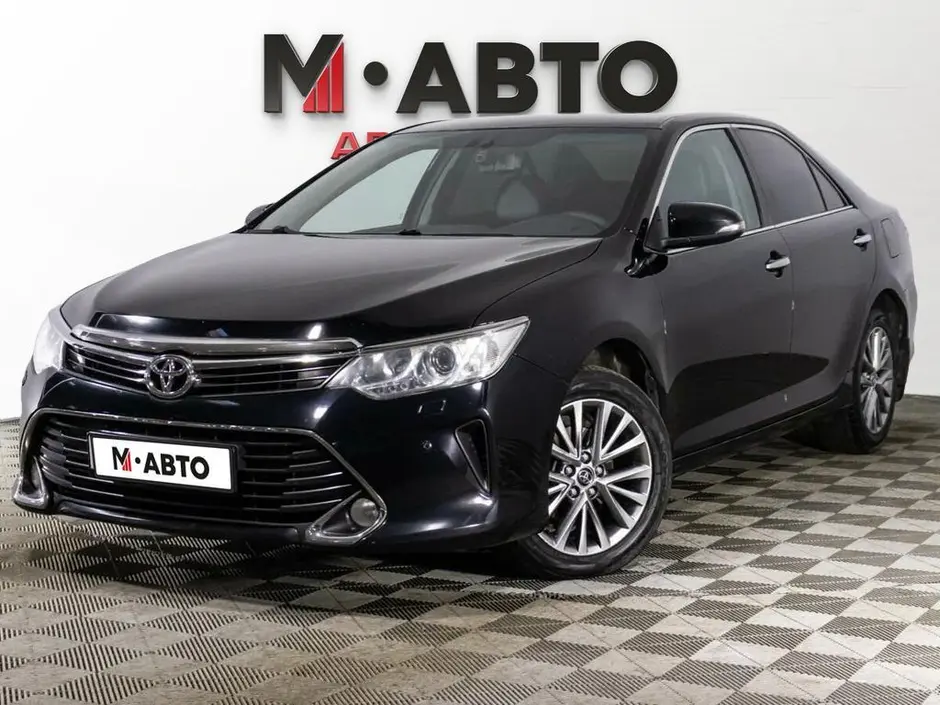 Toyota Camry, 2016 г.