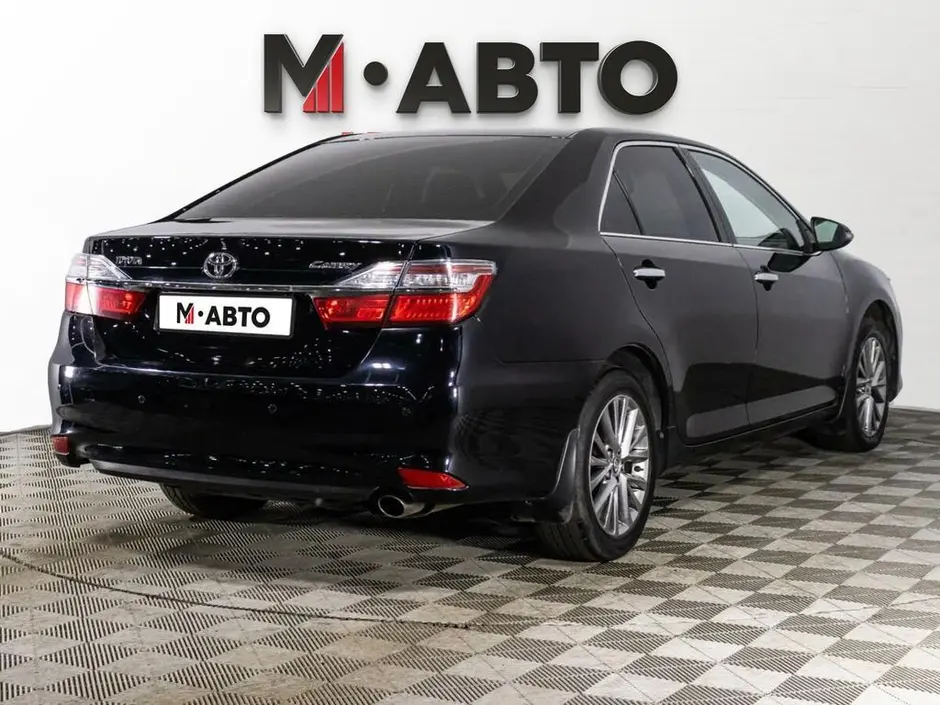 Toyota Camry, 2016 г.