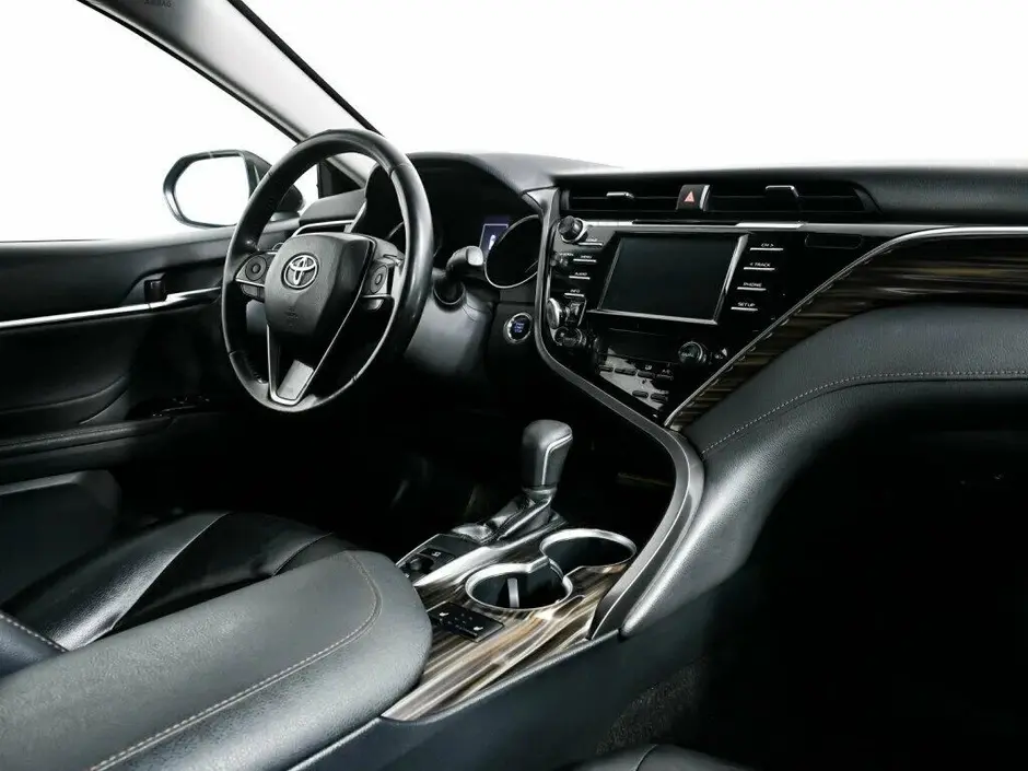 Toyota Camry, 2019 г.
