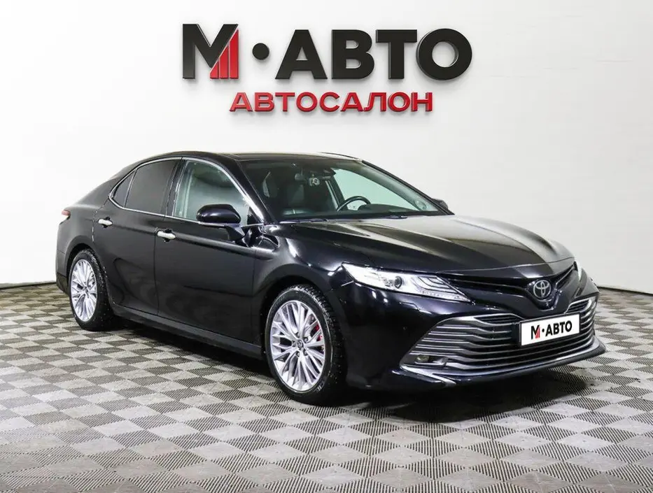 Toyota Camry, 2019 г.
